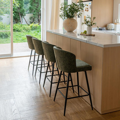 Cameo Counter and Bar Stools (set of 2)