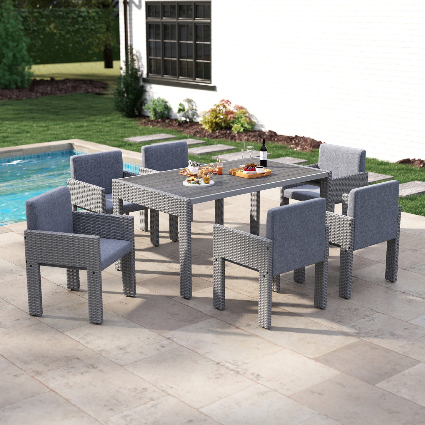 Relen Outdoor Dining Set