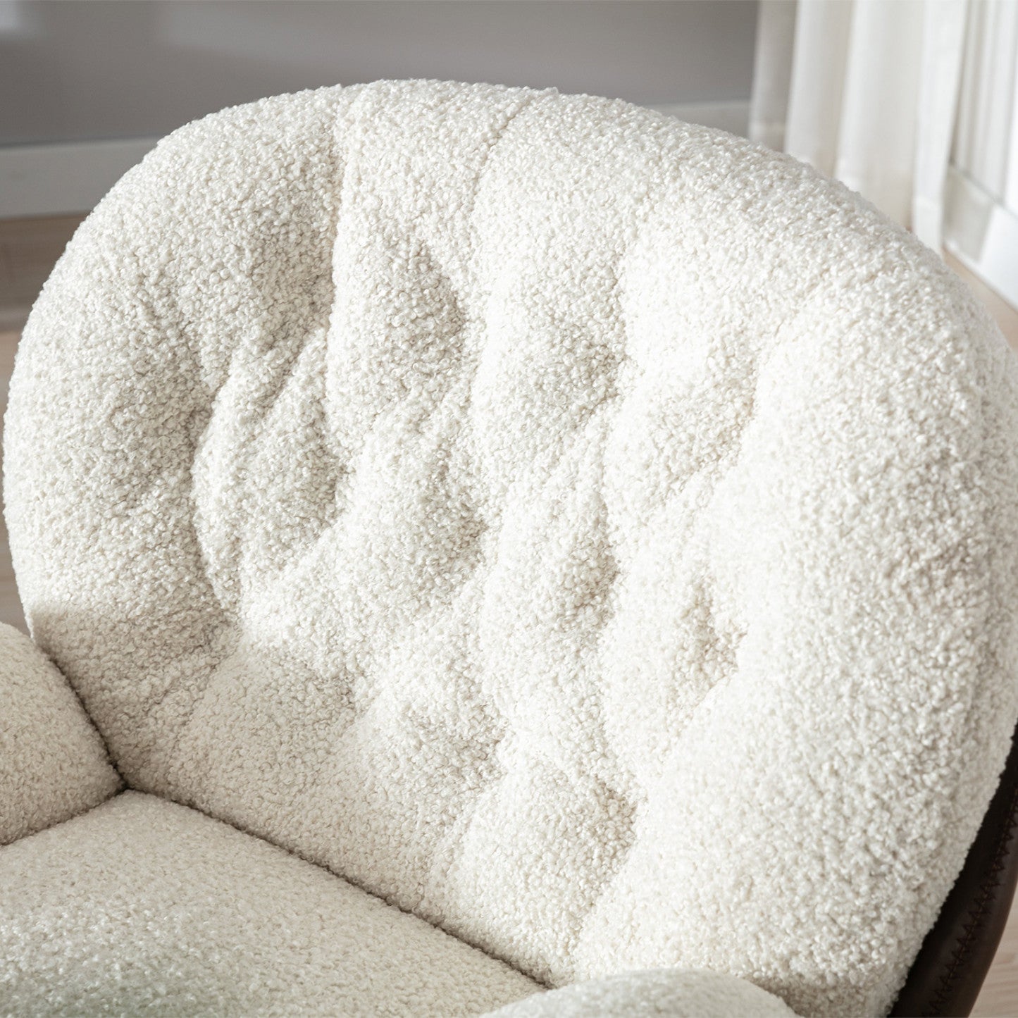 Nevan Lounge Chair with Ottoman